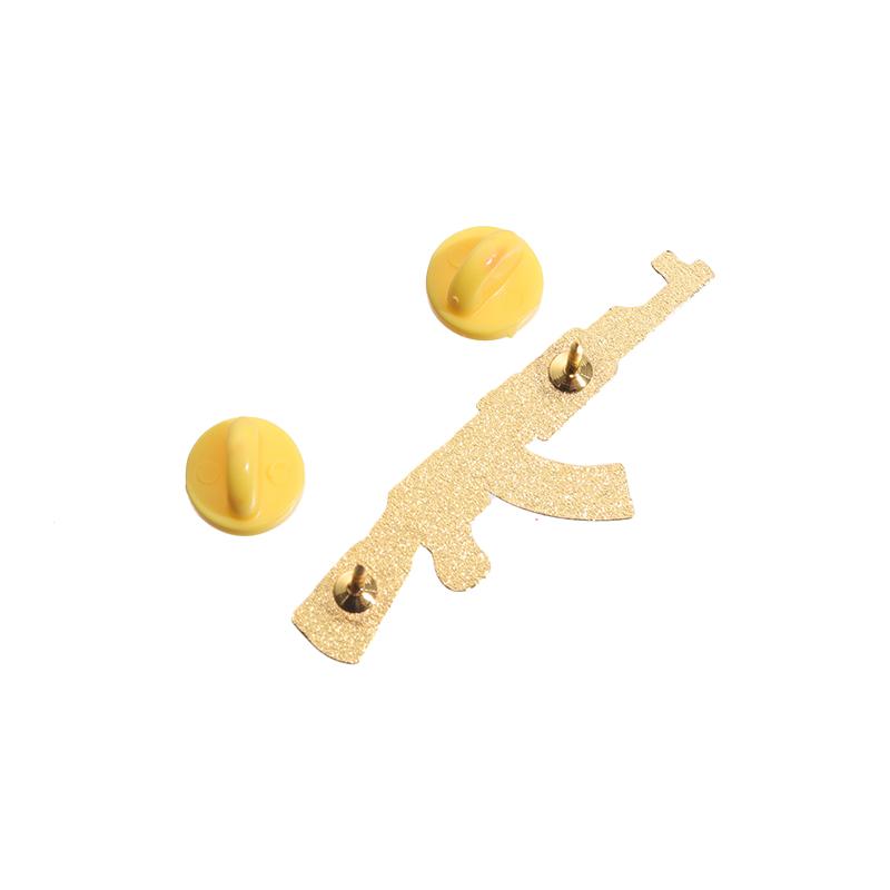 Kreskówkowe Broszki w Kształcie Pistoletów Kreatywne Pinety do Ubrań Plecaka Emaliowane Odznaki na Klapę Akcesoria Biżuteria Prezent dla Dzieci Przyjaciół