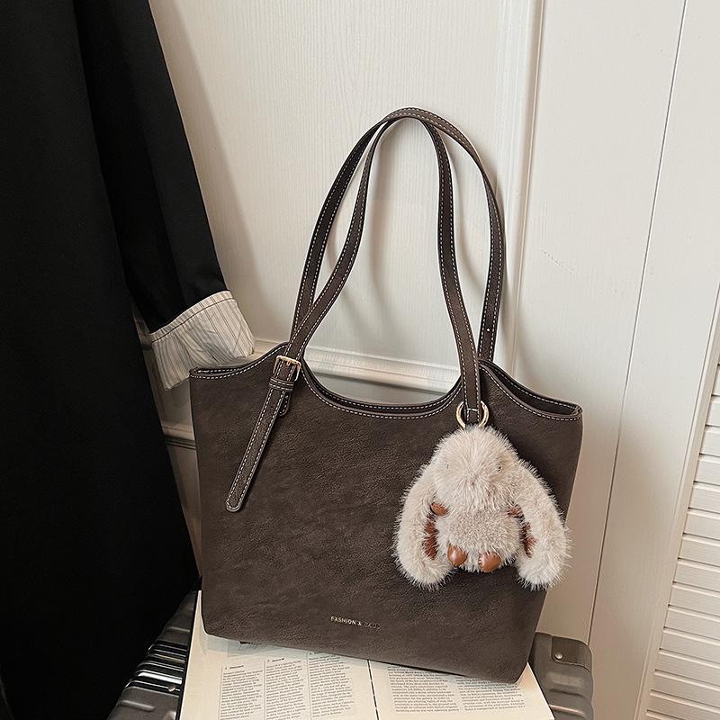 

Autumn and winter new casual retro large-capacity bag fashion trend women s tote bag 2025 simple shoulder bag Without pendant сірий колір