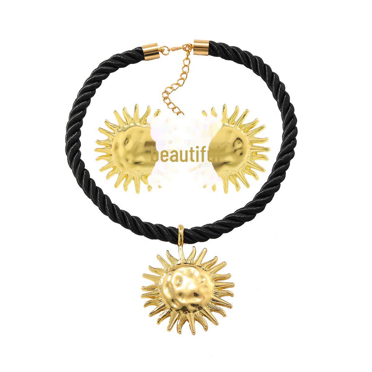 

Комплект из ожерелья и серег с подвеской в виде солнца в европейском и американском пляжном стиле чёрный