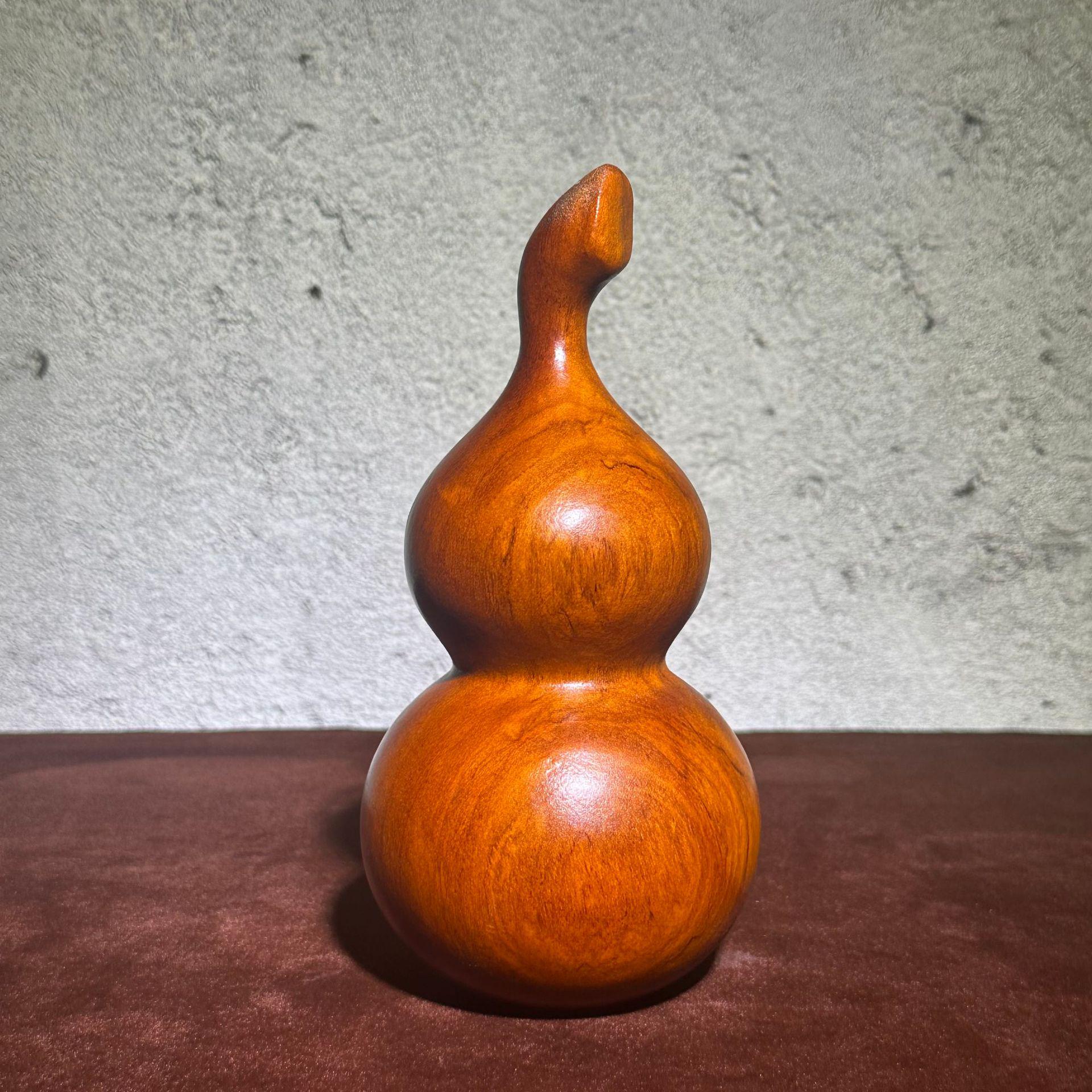 Karin Wood Carved Gourd Ornament for Home Decor - Ideal Housewarming Gift Gourd 8cm Height
