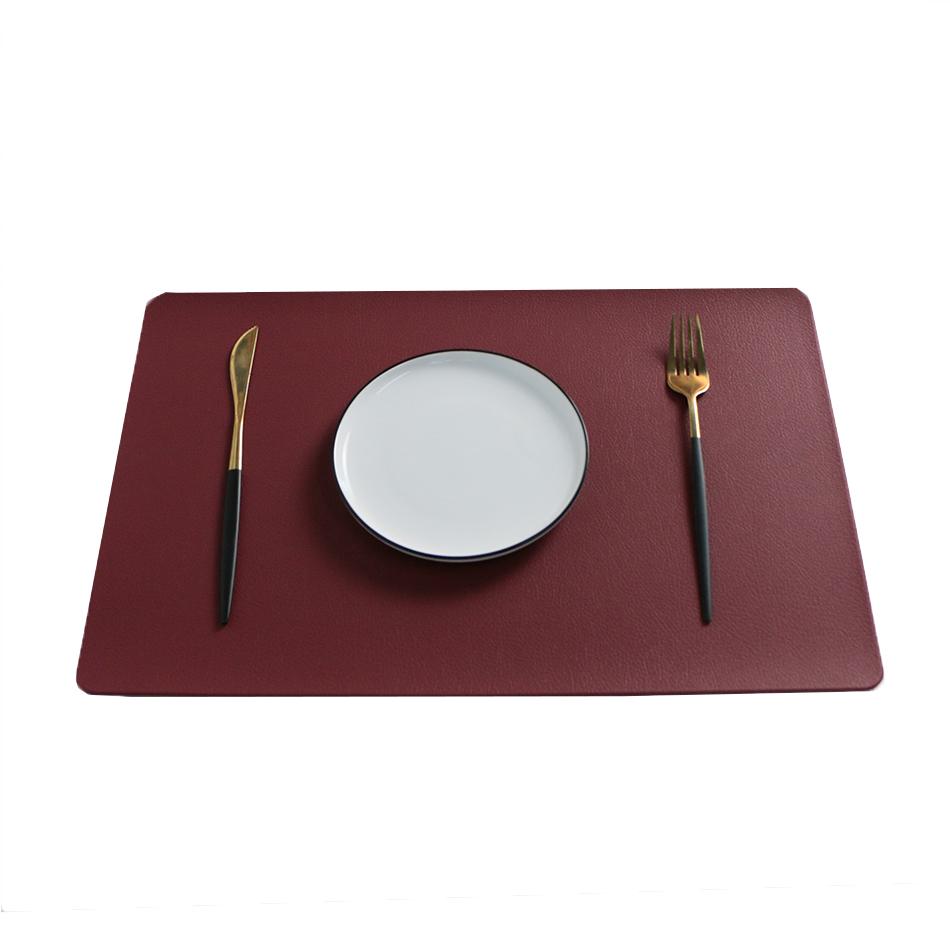 Set di 4 Tovagliette Resistenti Impermeabili Vinile Intrecciato Facili da Pulire Resistenti al Calore PVC Per Tavola Cucina Decorazioni Matrimonio