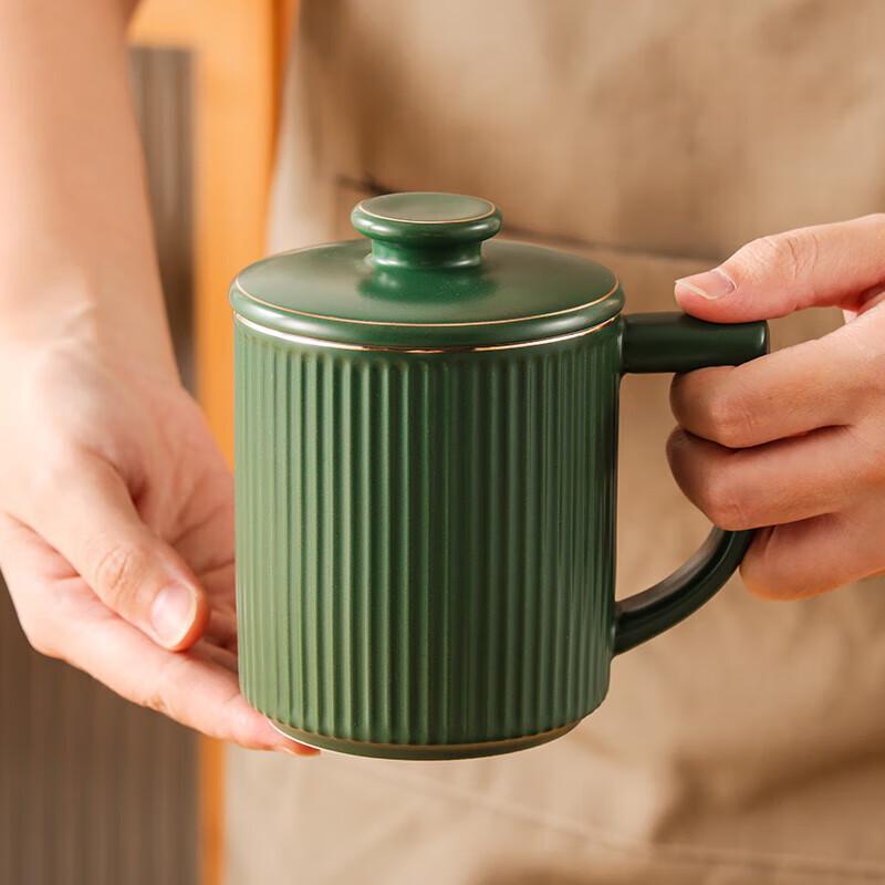 Jieyachie J105 Ceramic Mug with Lid (450ml)