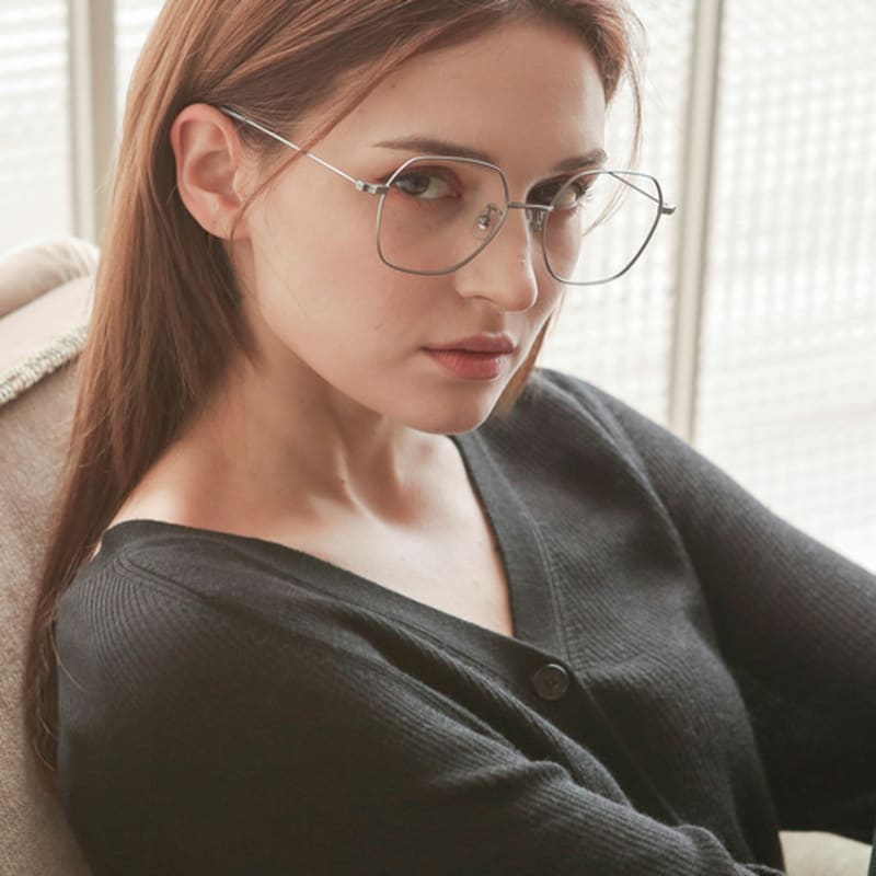 Shapeshape 030 Square Beta Titanium Glasses Antique Silver