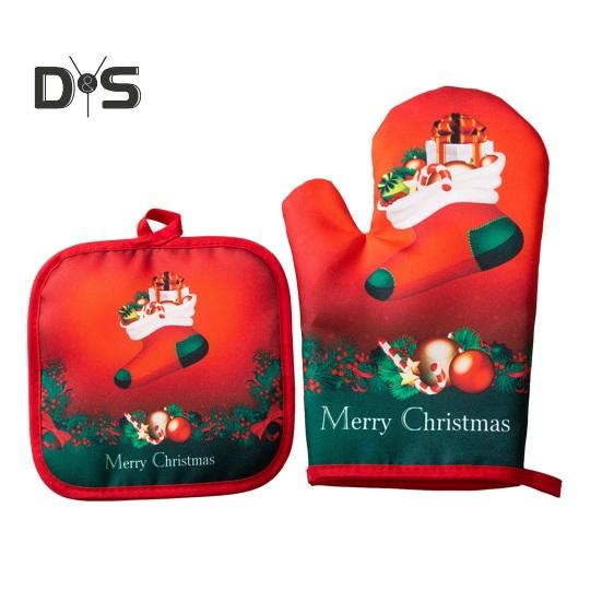 1 Set Baking Glove Cartoon Pattern Christmas Glove Heat-resistant Oven Glove with Mat for Home Kitchen