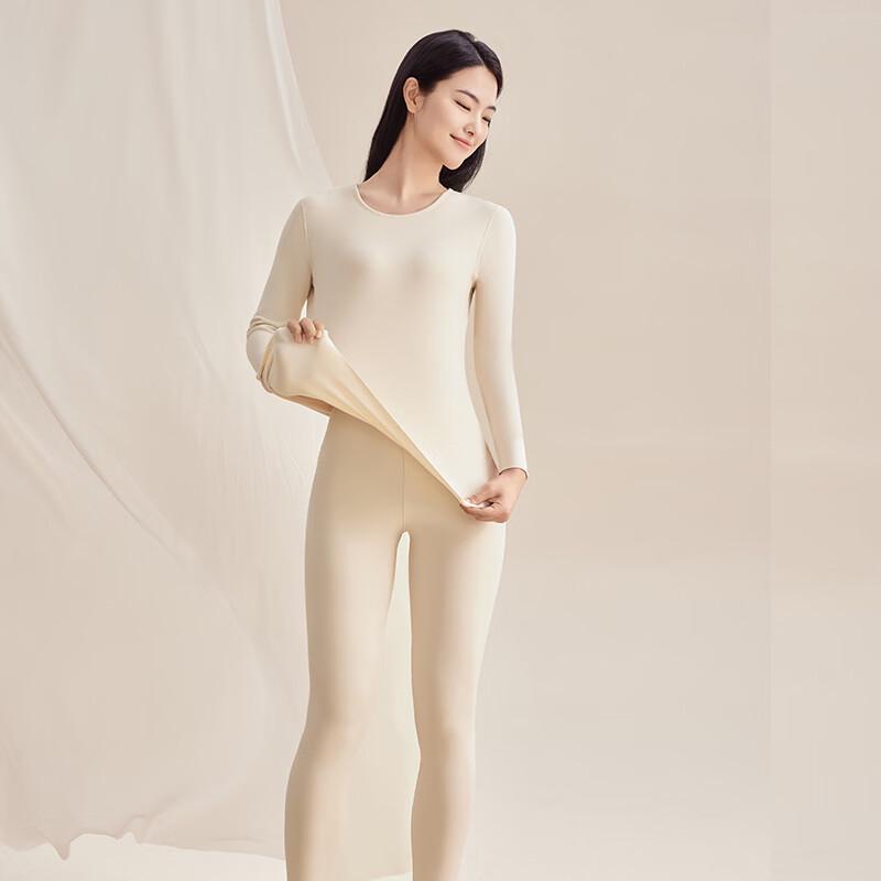 

Женский термокомплект из матового флиса