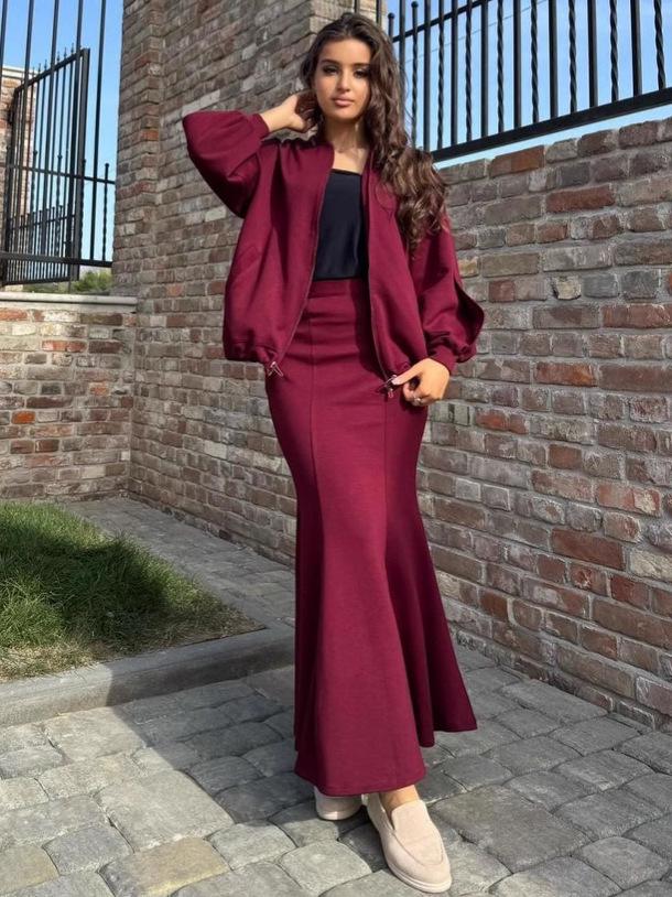 2024 Autumn Casual Solid Color Slim Fit Sweatshirt & Fishtail Skirt Two-Piece Set
