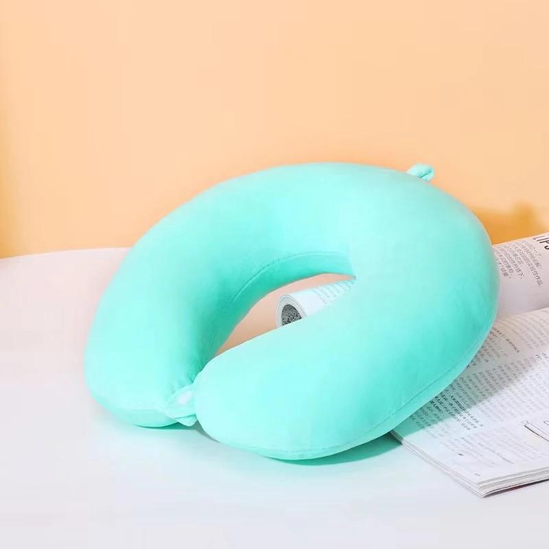 U-shaped plush pillow, simple and stylish, perfect for driving or neck naps, comfortable and fatigue-relieving.