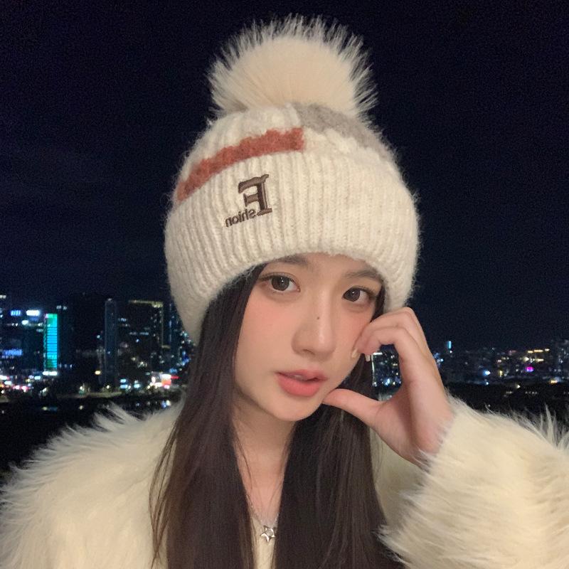 Women's Color Matching Knitted Wool Hat, Cute Hairball Thermal Hat, Autumn and Winter Cold-proof Ear Hat