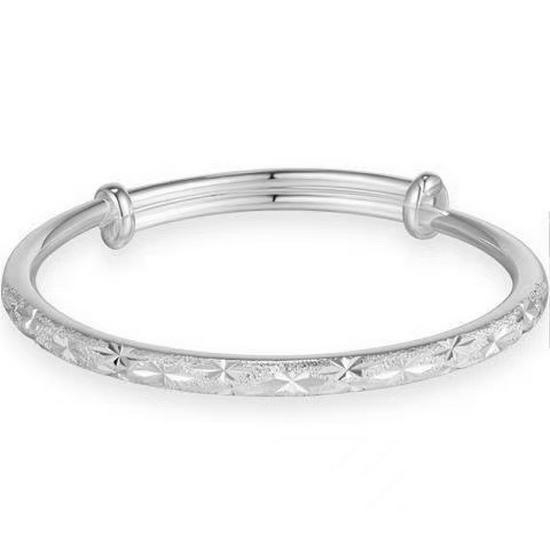 2024 Flash Sand Silver Star Bracelet for Women – Elegant High-End Gift for Her