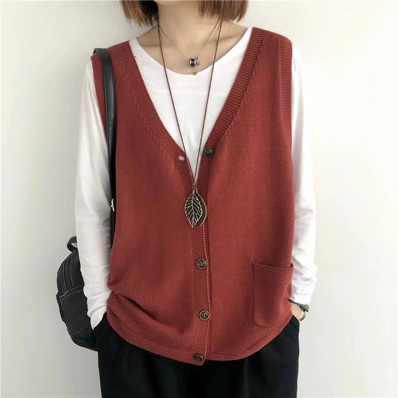 

2026 Spring/Autumn Retro Loose Plus Size V-Neck Sleeveless Knit Vest for Women One Size