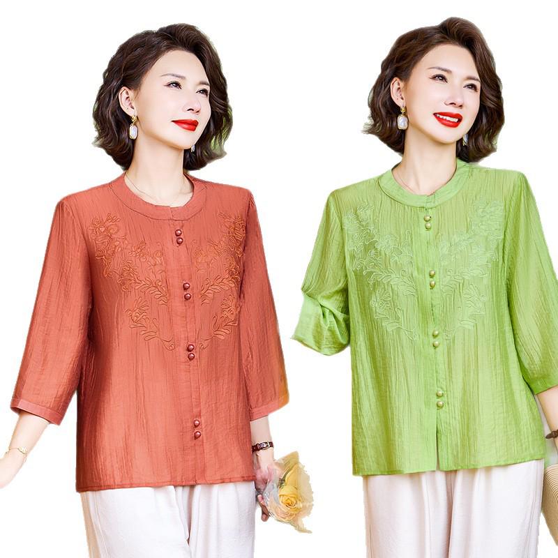 Summer 2026 National Style Loose Top: Middle-aged Mom's Age-Reducing, Seven-Sleeve Round Neck
