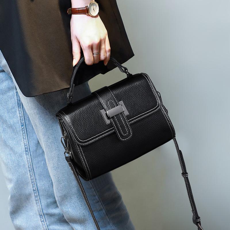 2026 Trendy Women's Genuine Leather Crossbody Bag - Versatile Autumn Handheld Shoulder Square Bag