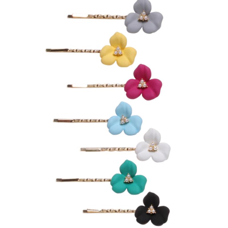 

Dana Burton Kalanchoe Pearl Hairpin Black