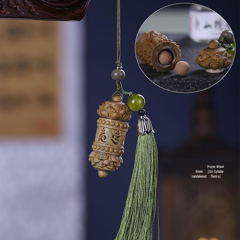 Karin Hollow Carved Wood Gourd Vase Diffuser Keychain Pendant Ornament