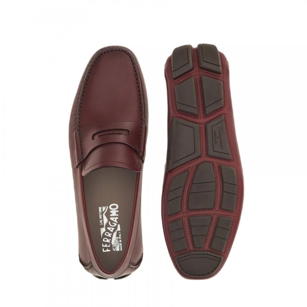 Salvatore Ferragamo Ferragamo Newton Mocassins de Condução Masculinos Vermelho Vermelho
