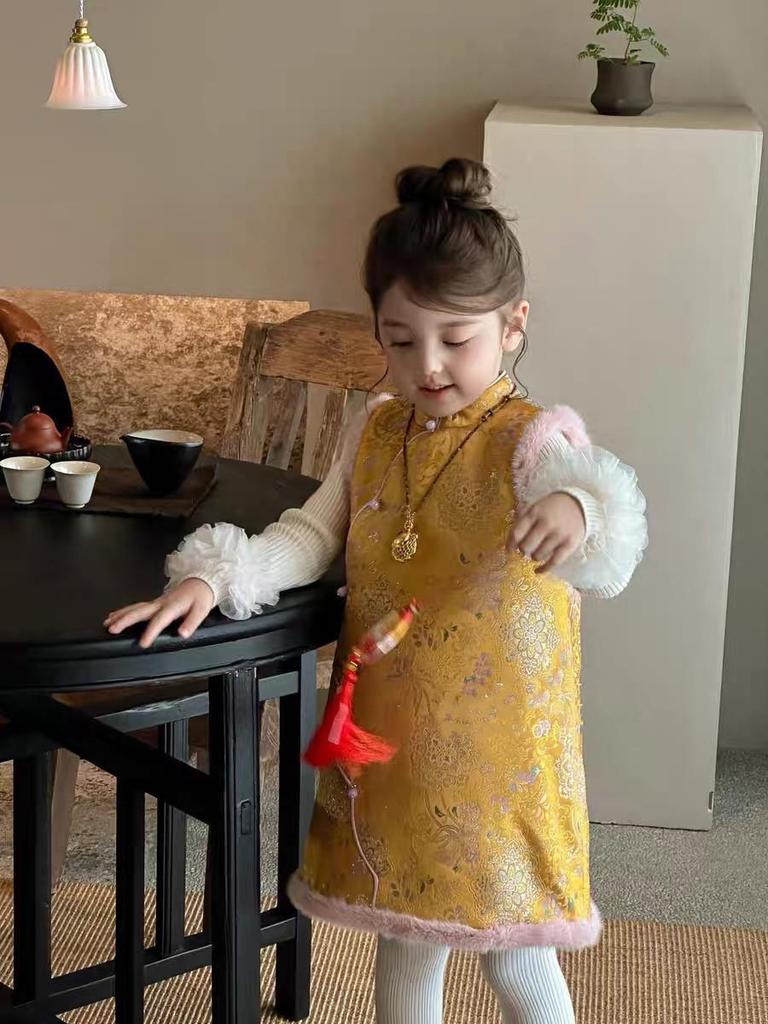 Girls' Chinese Style Cheongsam Dress with Hanfu Padded Vest for Autumn/Winter - New Year's National Style Clothing