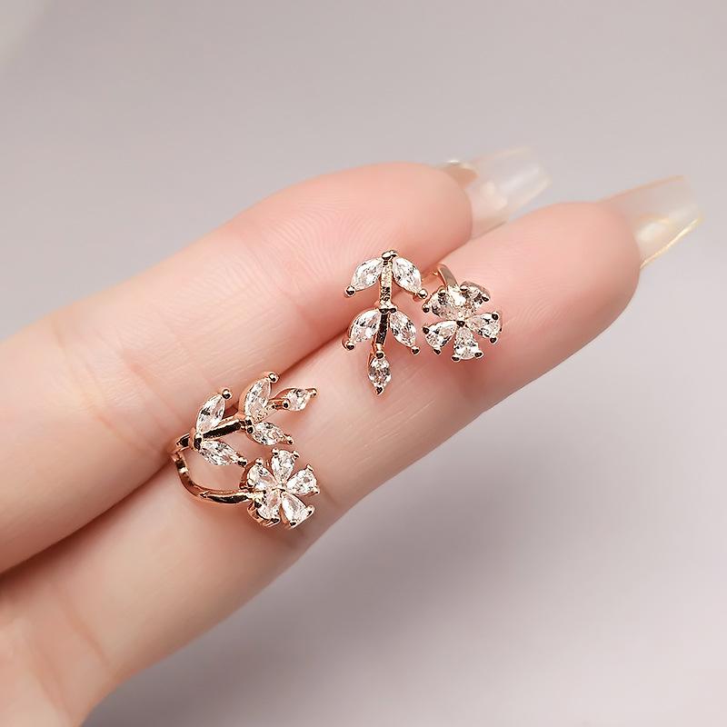 Серьги-пусеты в виде листьев Женский дизайн Темперамент Циркон Простые клипсы для ушей в виде листьев Серьги-цветы