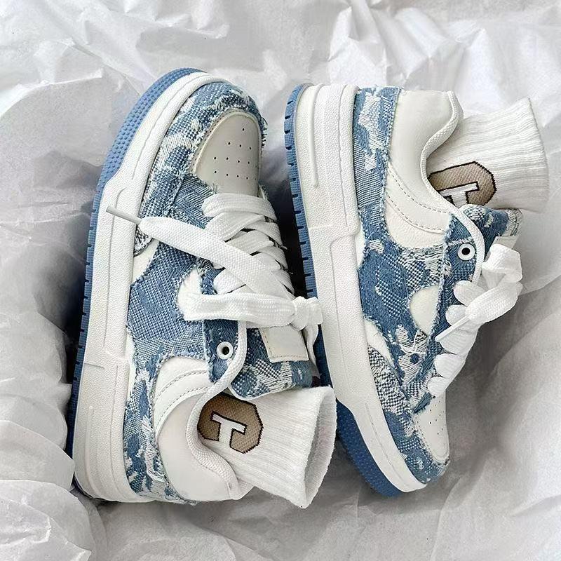 New Women Shoes For Men Tennis Retro Star Skateboard Shoes Streetwear Fashion Male Sneakers Couple Outdoor Sports Casual Shoes