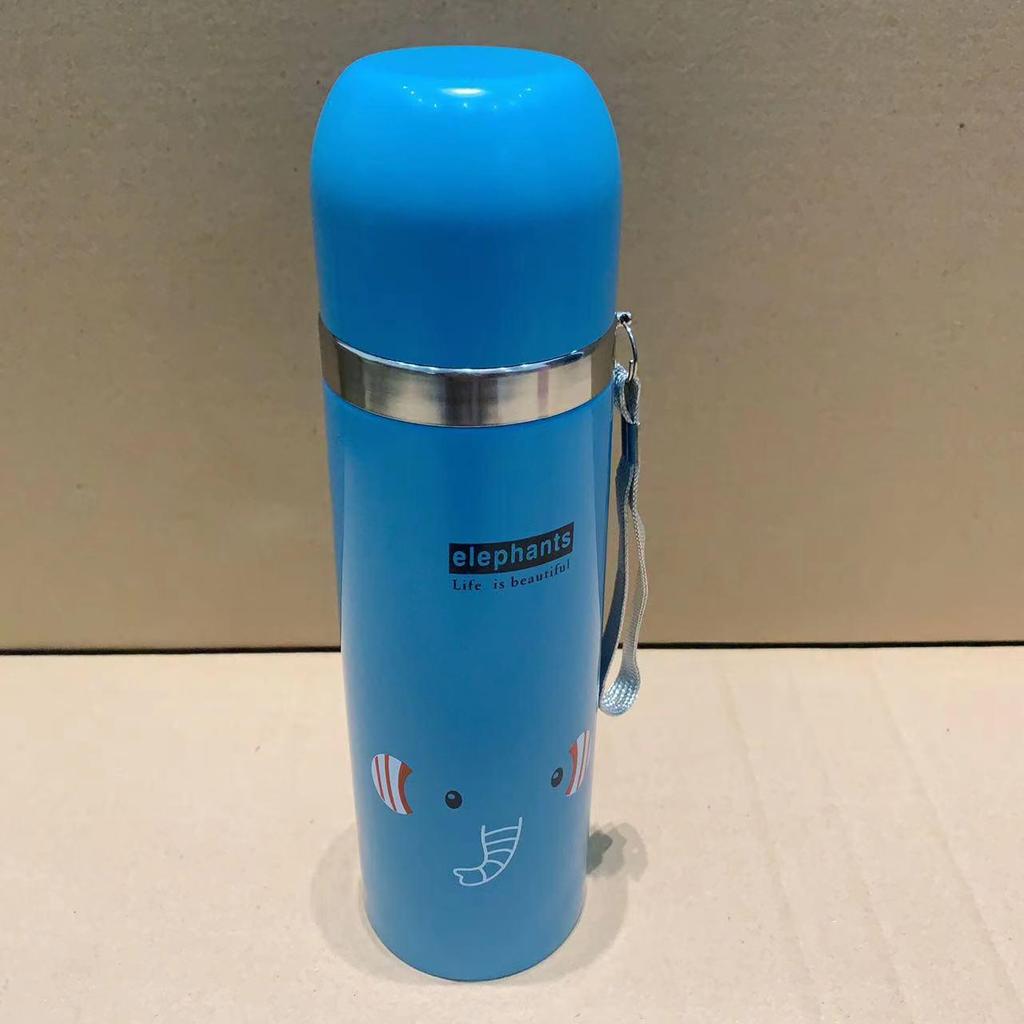 Dwuarurowy kubek sportowy na wodę ze stali nierdzewnej 304, izolowany próżniowo, z zakrętką typu bullet, personalizowany