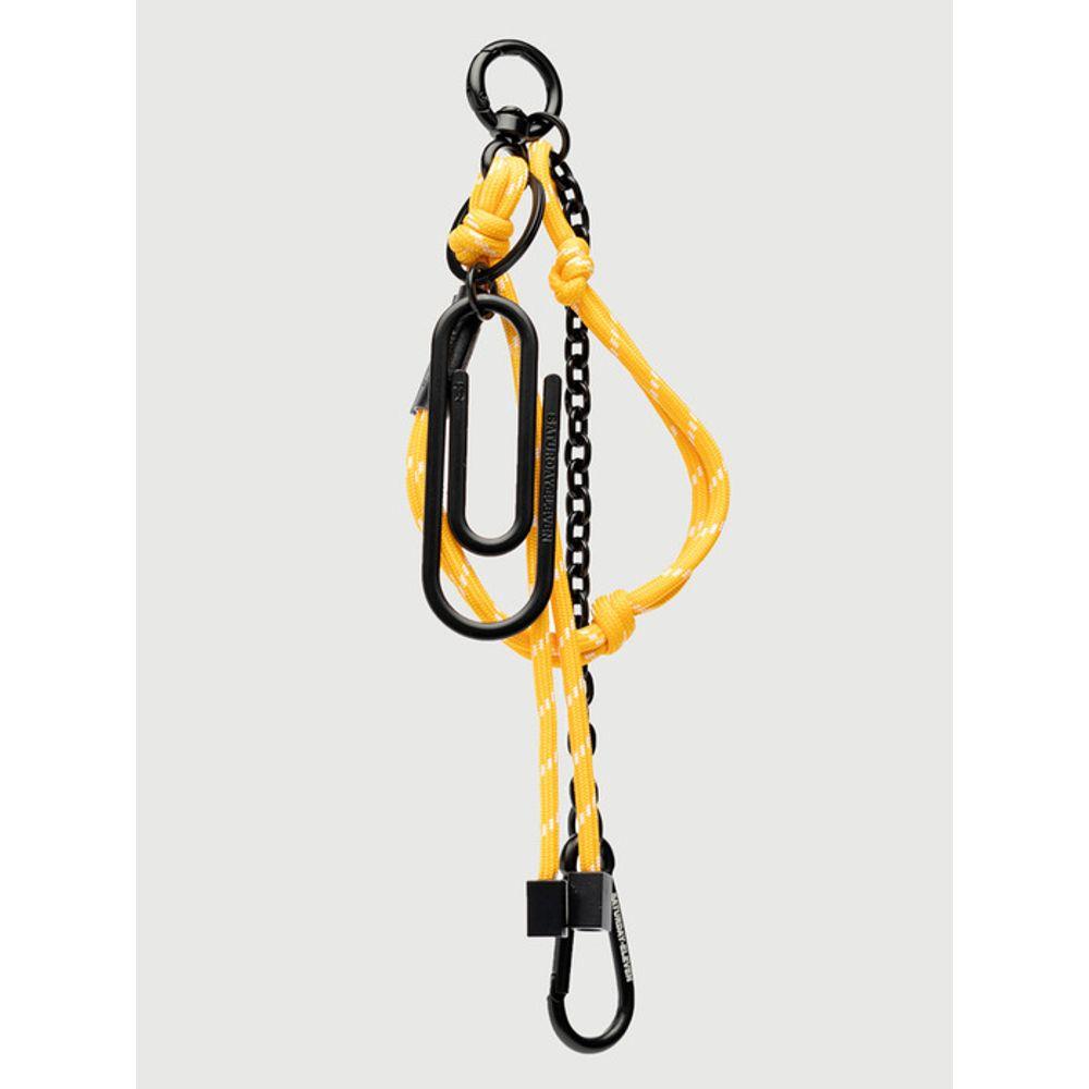 SATURDAY-ELEVEN MAEDEUP BPC KEY-RING