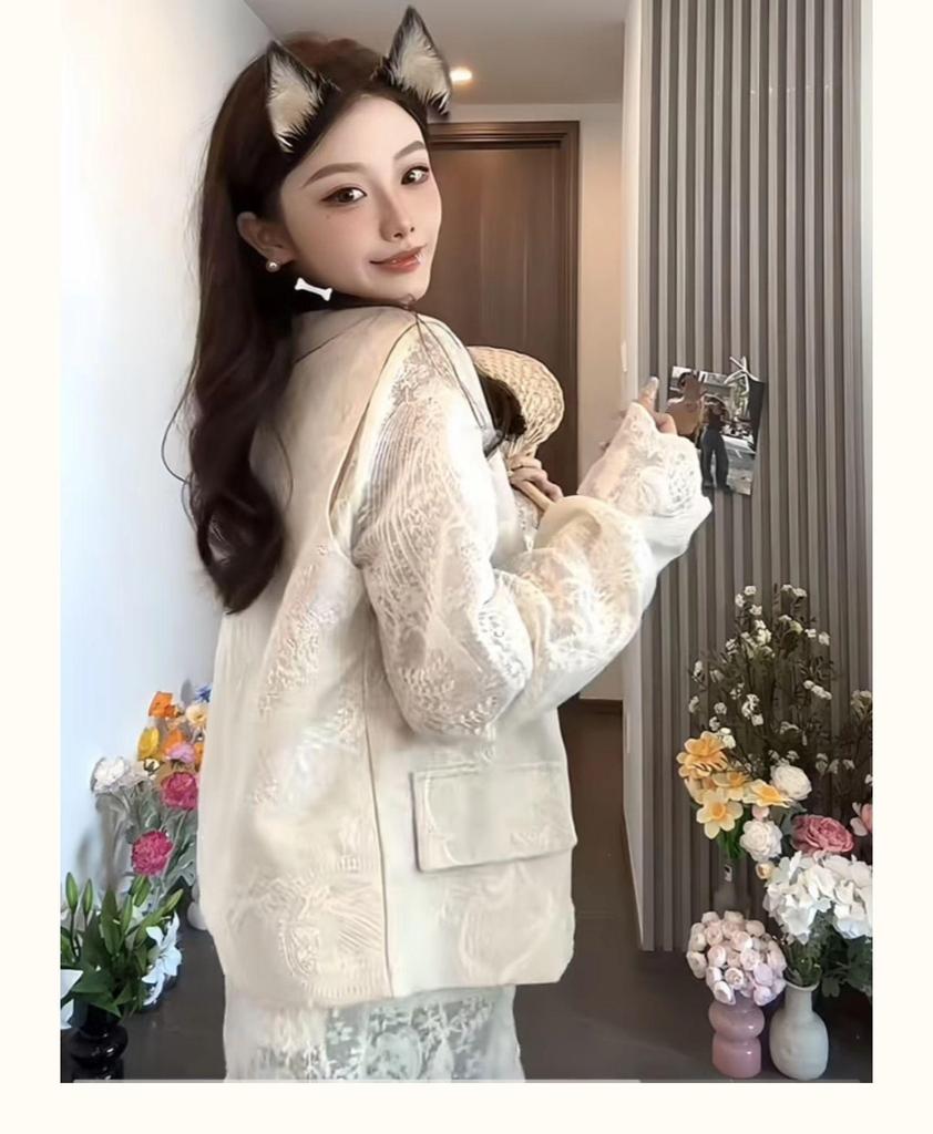 Stylish Women's Chinese-Style Vest & Lace V-Neck Long Sleeve Blouse Set
