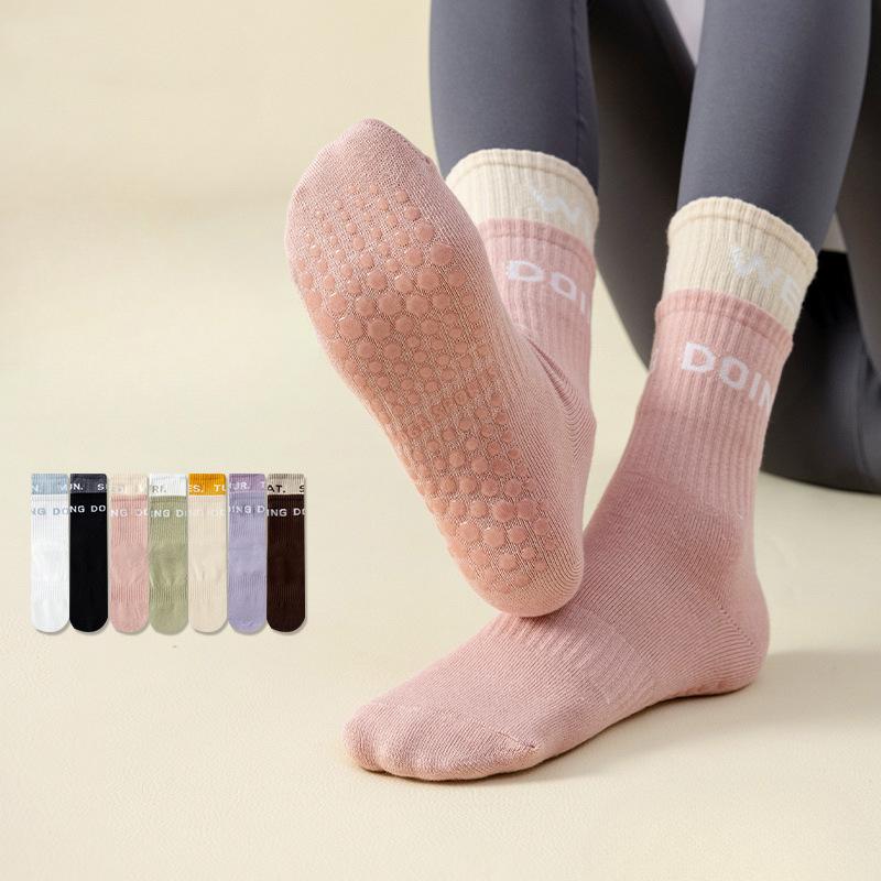 

Yoga Socks, Women s Anti-slip Dance Mid-calf Socks, Shock-absorbing Sports Yoga Socks, Pilates Fitness Double-slit Long Socks 1 pair