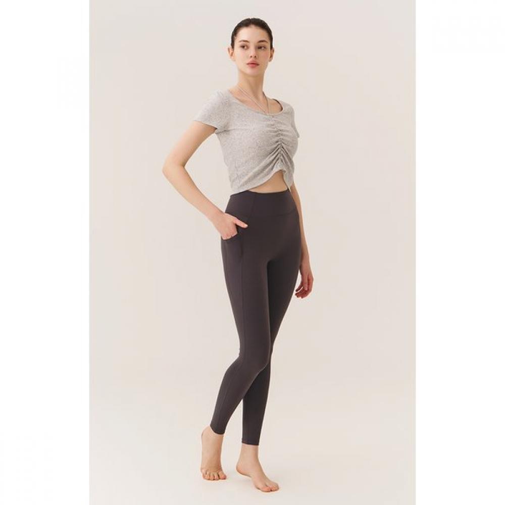 HuiT Nep Rib FronT Shirring HalTer Neck T shirT hTwTs5k05T