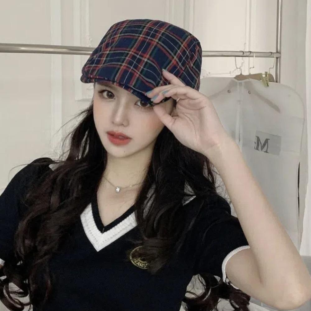 Short Brim Plaid Beret Cap Cotton Women Artist Hat Simple Cloth Painter Cap  Party