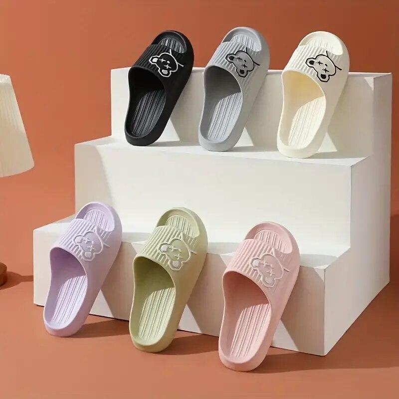 Women's and Men's Fashionable Cartoon Flip Flops, Soft and Thick Soled Non Slip Sandals for Indoor and Outdoor Use, Beach Slippers New Model