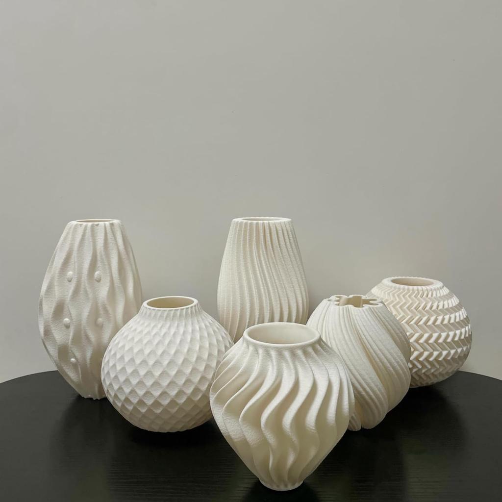 Modern Vase, White Minimalist Small Flower Holders for Pampas Grass Decor, Coffee Table & Shelf Decor, Abstract Vases for Flower Bouquet, Trendy Home