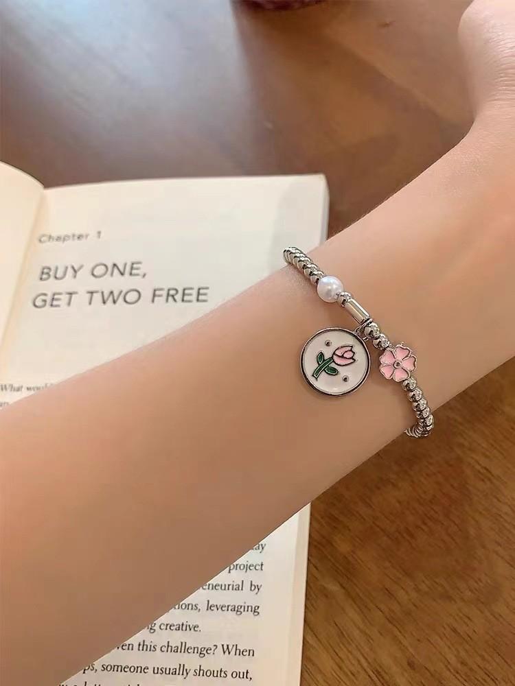 Tulip Pink Elegant Flower Bracelet For Women Highend Geometric Design Summer 2024