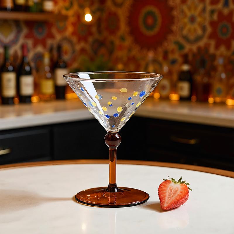 1 ks Barevný blokování Hravý Skleněný Pohár na Vysokém Podpatku Šálek na Kávu Stolní Nádobí Čajový Dýchánek Pohár Dárek Sklenice na Víno Elegantní 150ml