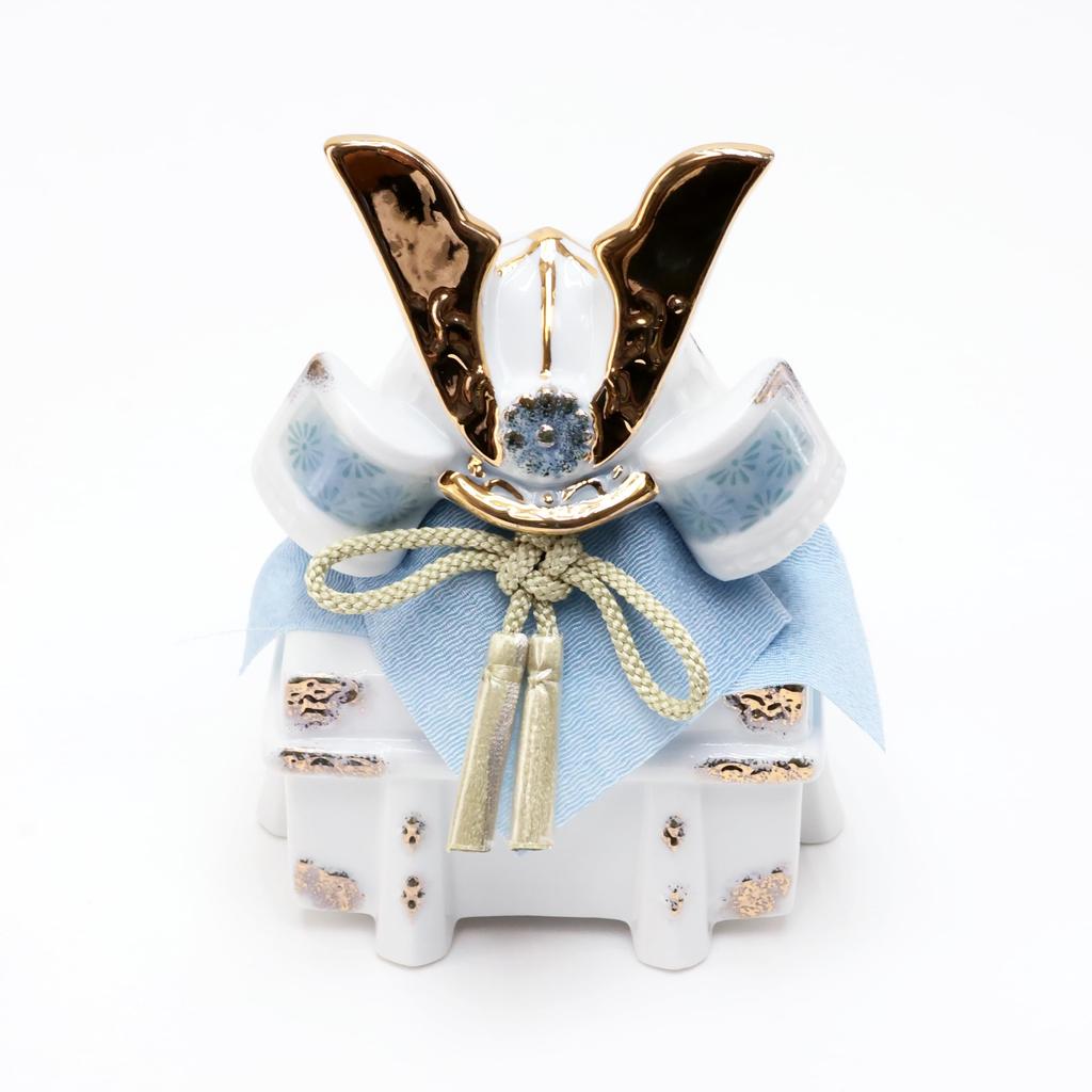 Osaka Choseido May Doll Helmet Compact Mini Day Success White and with Black Screen Ornament, Helmet, Boys' Ceremony, Ceramic, Helmet, Indigo,