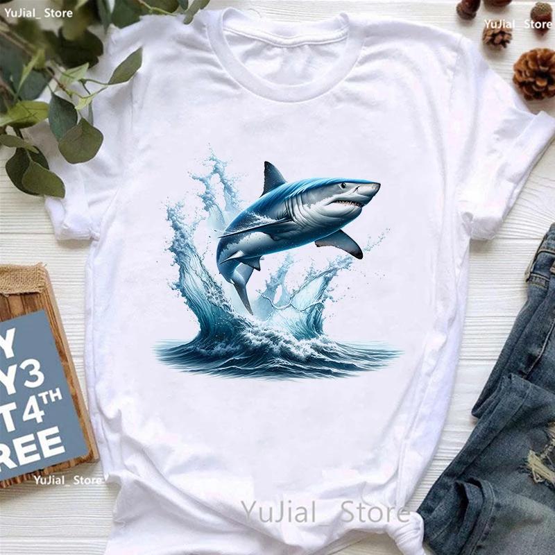 Golden Shark Printed T Shirt Unisex Clothes 2024 Summer Fashion Tops Tee Shirt Femme Harajuku Shirt Casual Funny Tshirt Female