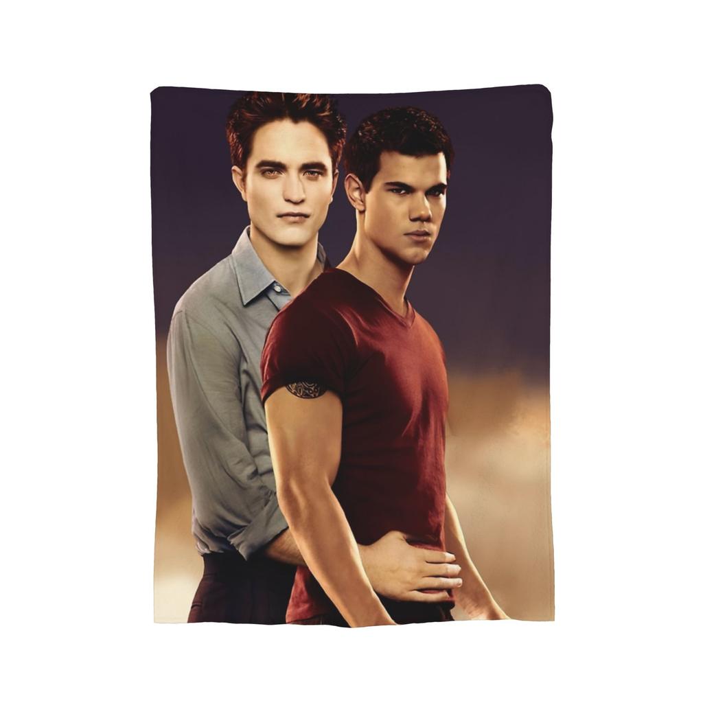 Twilight Blankets Flannel Printed  Portable Lightweight Thin Throw Blankets for Sofa Car Bedspread