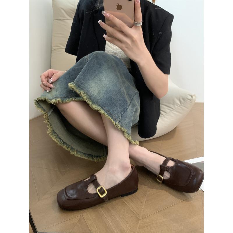 New Style Women's Sandals Elegant Office Ladies Shoes and Sandals Women Casual Shoes Square Heels Sandals Slip On Woman Flats