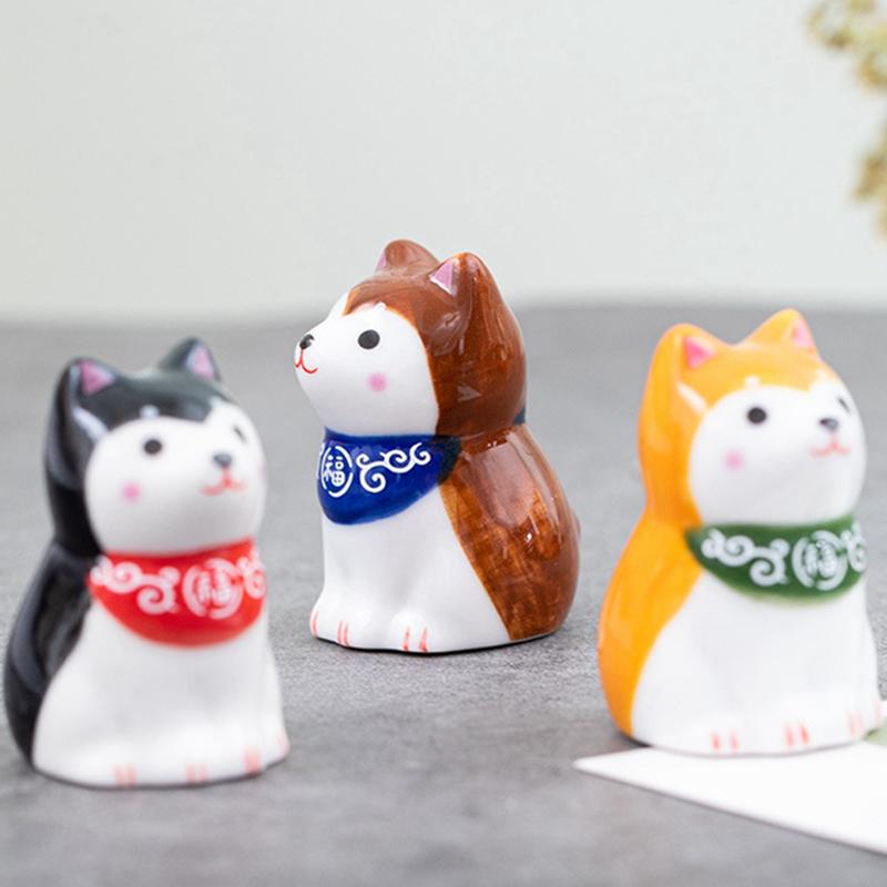 

Набор из 3 шт. Керамические миниатюры Акита Настольное украшение Фигурка щенка Маленькая собачка Орнамент Фарфоровый коллекционный декор Подарок