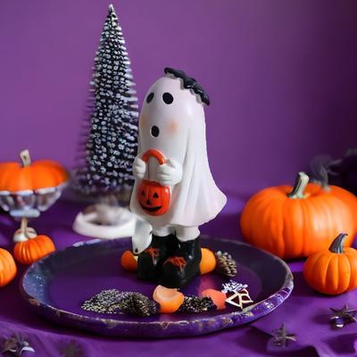 Yousheng Ghost Figurine Resin Cartoon Standing Ghost Statue Hand-painted Ghost Table Centerpiece for Halloween Decorations Mantel Shelf