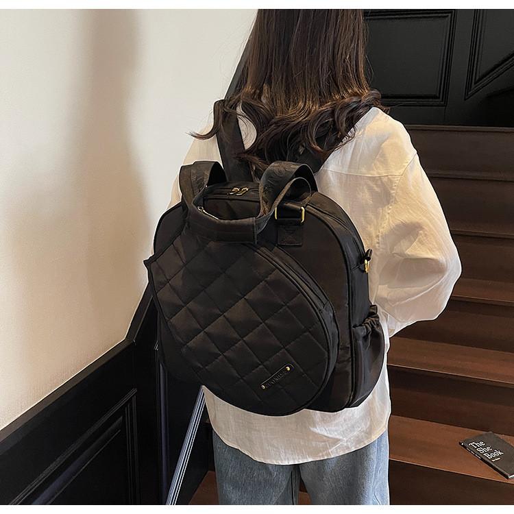 Tote Bag For Women With Large Capacity And Urban Minimalist Style
