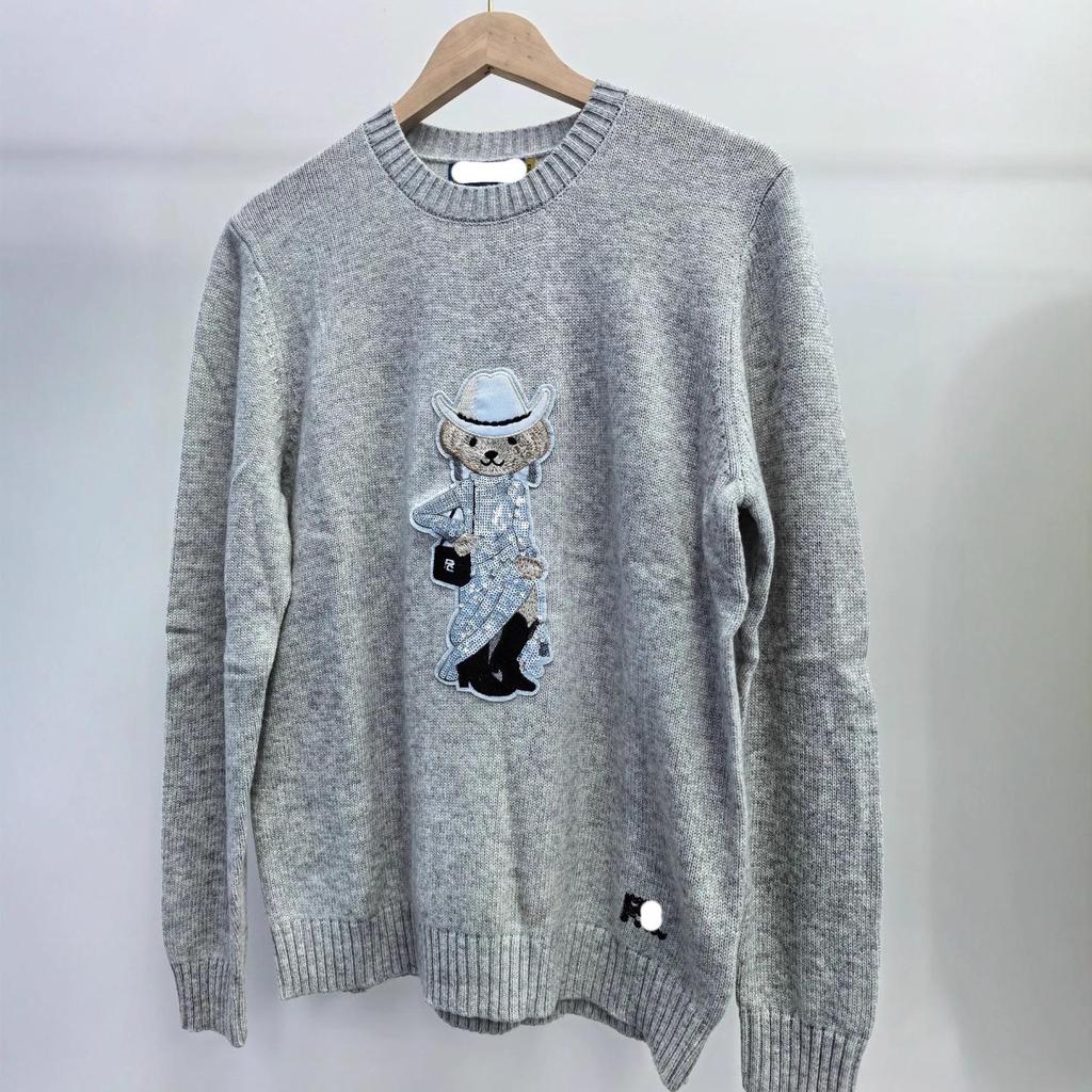 2025 Women's Heavy-Duty Pure Cotton Little Bear Cartoon Sweater - Autumn/Winter