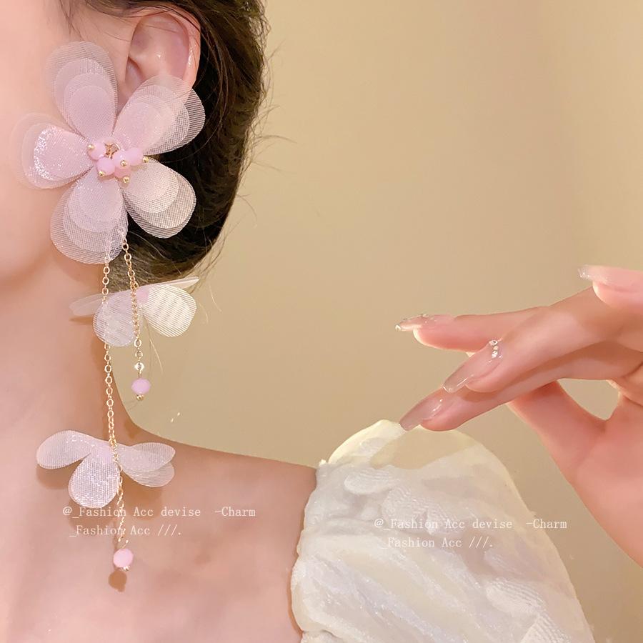 Steel needle glass chiffon flower fringed earrings, fresh and sweet temperament earrings, new earrings, niche and high-end sense
