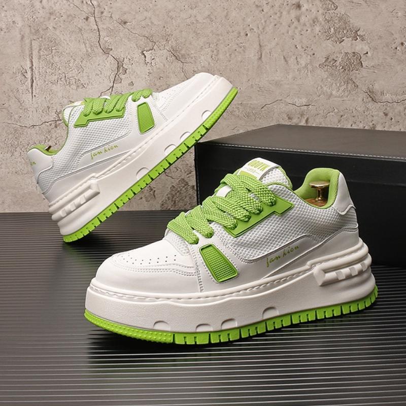 Fashion New dad shoes for men, with breathable mesh, fashionable and casual style, thick soles, comfortable and trendy sports shoes