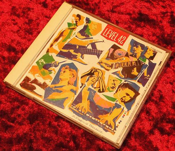 

CD LEVEL 42 - A Physical Presence P28P25088 Polydor 1988 Japan Rock Used