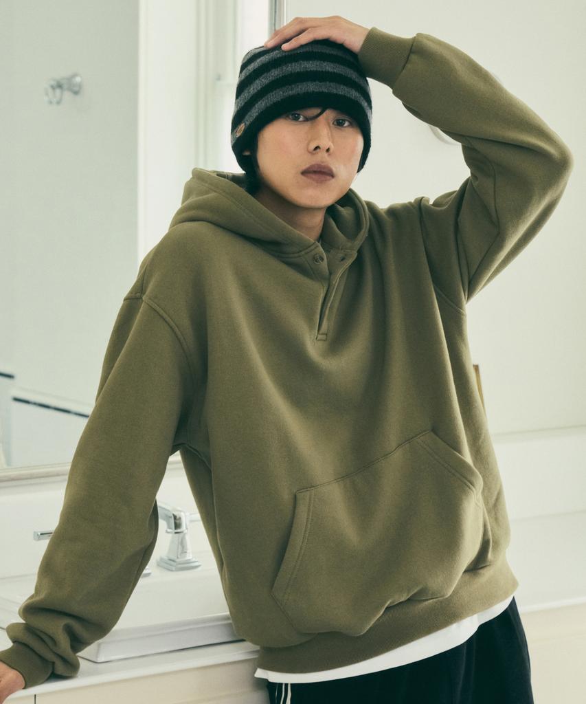 Snug Button Henley Neck Hoodie_Khaki(W25-Tp47)