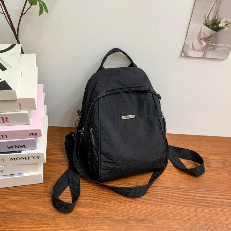 Stylish Unisex Commuter Backpack - Spacious, Versatile, Double-Strap Design for Students and Travelers