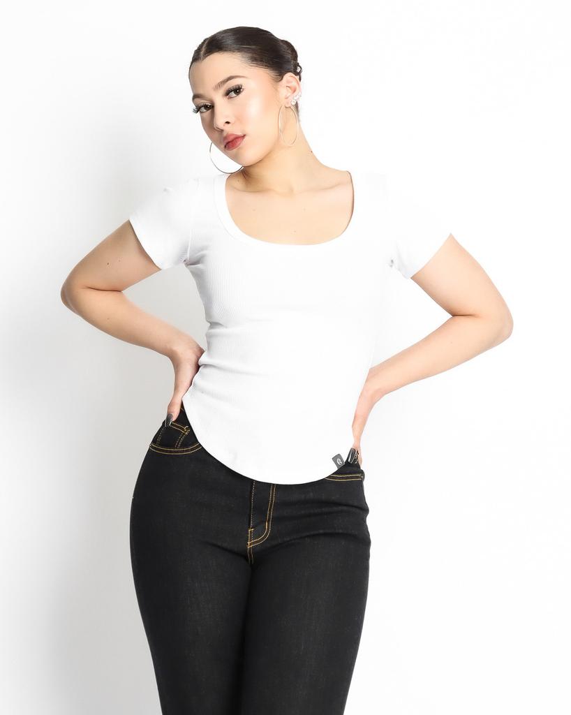 Kulsiseu Cs Half Basic U Top-046 (White)