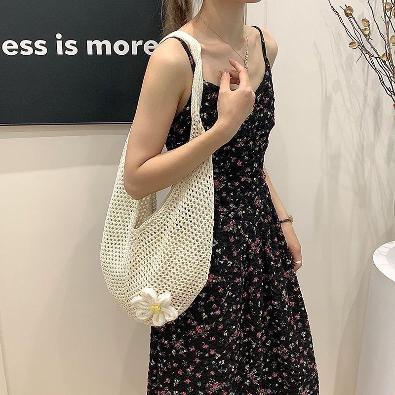 Large capacity tote bag woven bag summer shoulder bag women's hand-woven bag new holiday beach bag