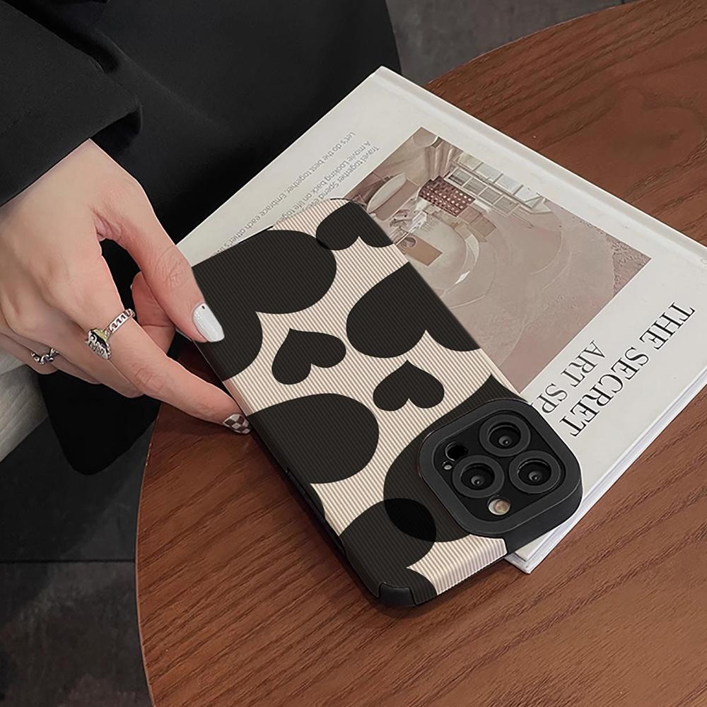 Fashion Black Love Heart Silicone Case For iPhone 17 Air 16 14 Plus 12 13 11 15 Pro Max Mini Leather Shockproof Full Cover