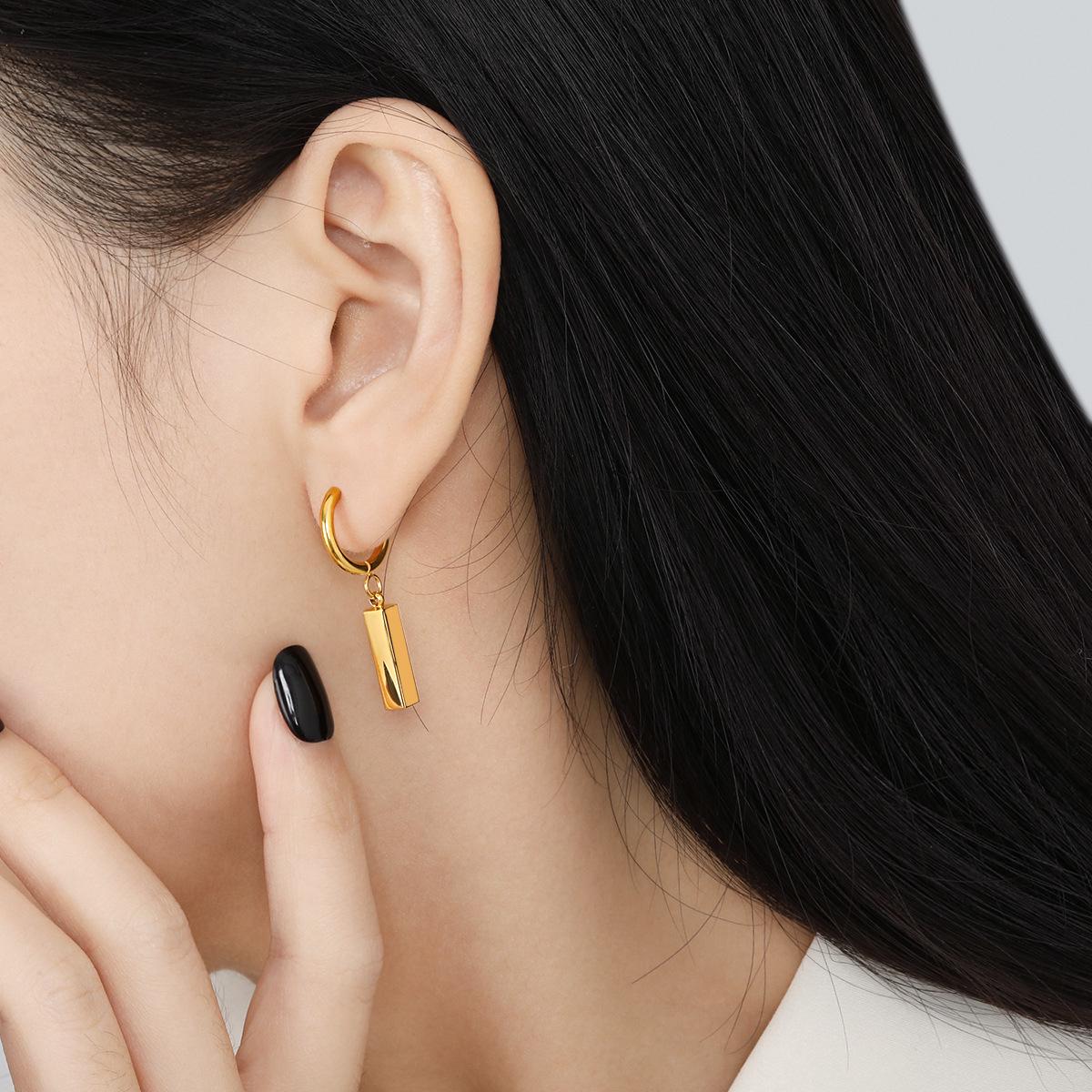 

Корейские геометрические золотые прямоугольные серьги - Женские модные позолоченные каффы из титановой стали