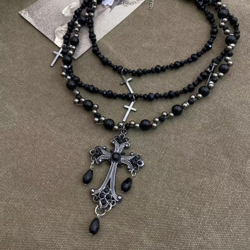 Gothic Punk Layered Choker Necklace Set With Black Cross Pendant Zinc Alloy Dark Aesthetic Multi-Strand Statement Jewelry